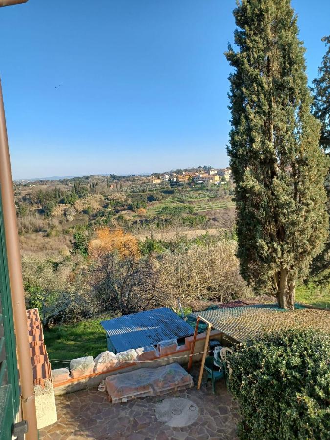 Casa Vacanze L'Acquerello Lari المظهر الخارجي الصورة
