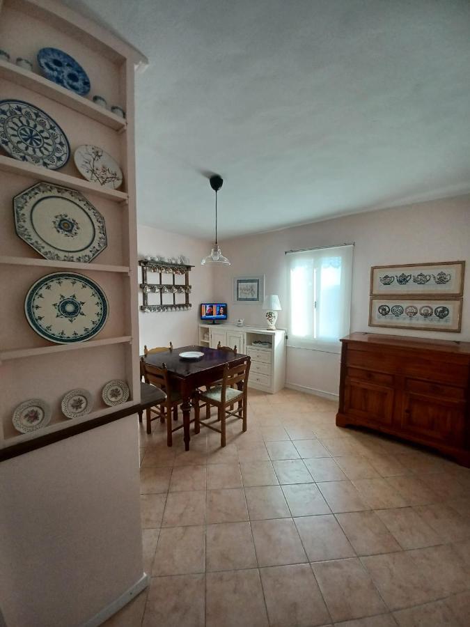 Casa Vacanze L'Acquerello Lari المظهر الخارجي الصورة