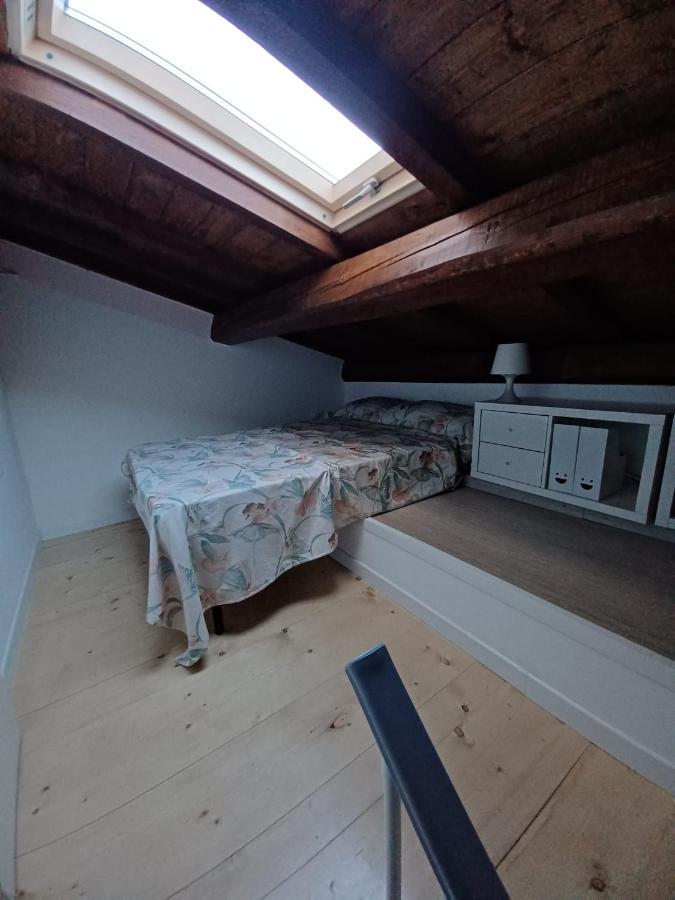 Casa Vacanze L'Acquerello Lari المظهر الخارجي الصورة
